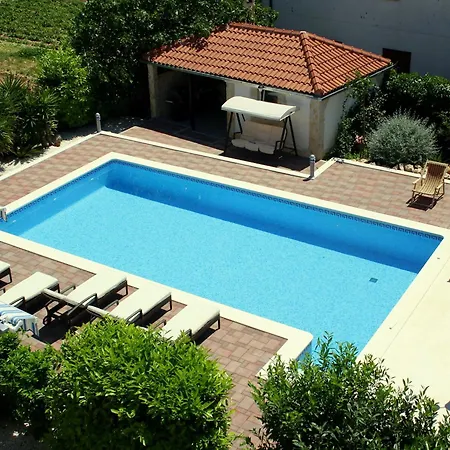 Mare-4 By Interhome Apartmán Trogir